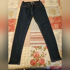 Levi 535 Super Skinny Jean size 27